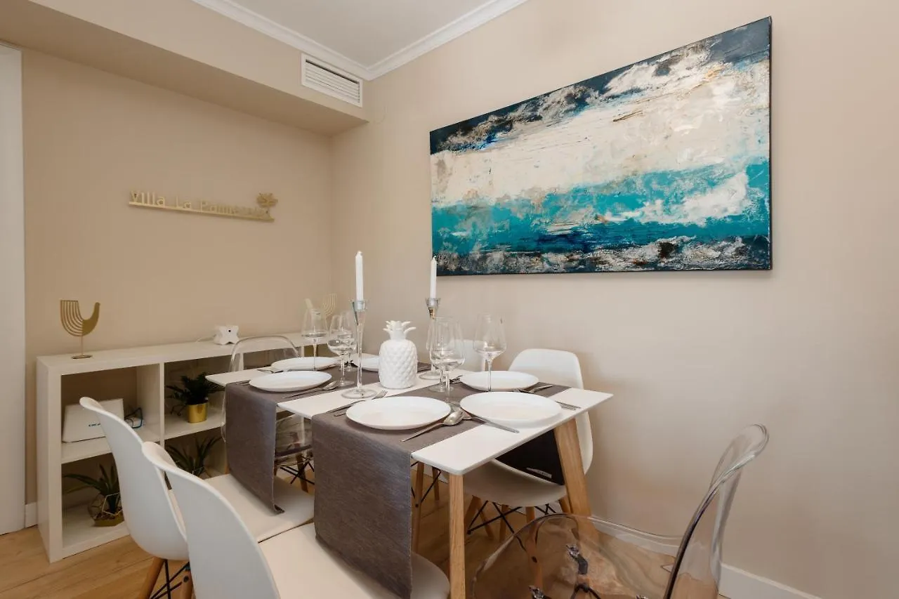 アパート In The Historic Center Of Malaga, Very Close To The Beach And The Ave Train Station, With Private Parking