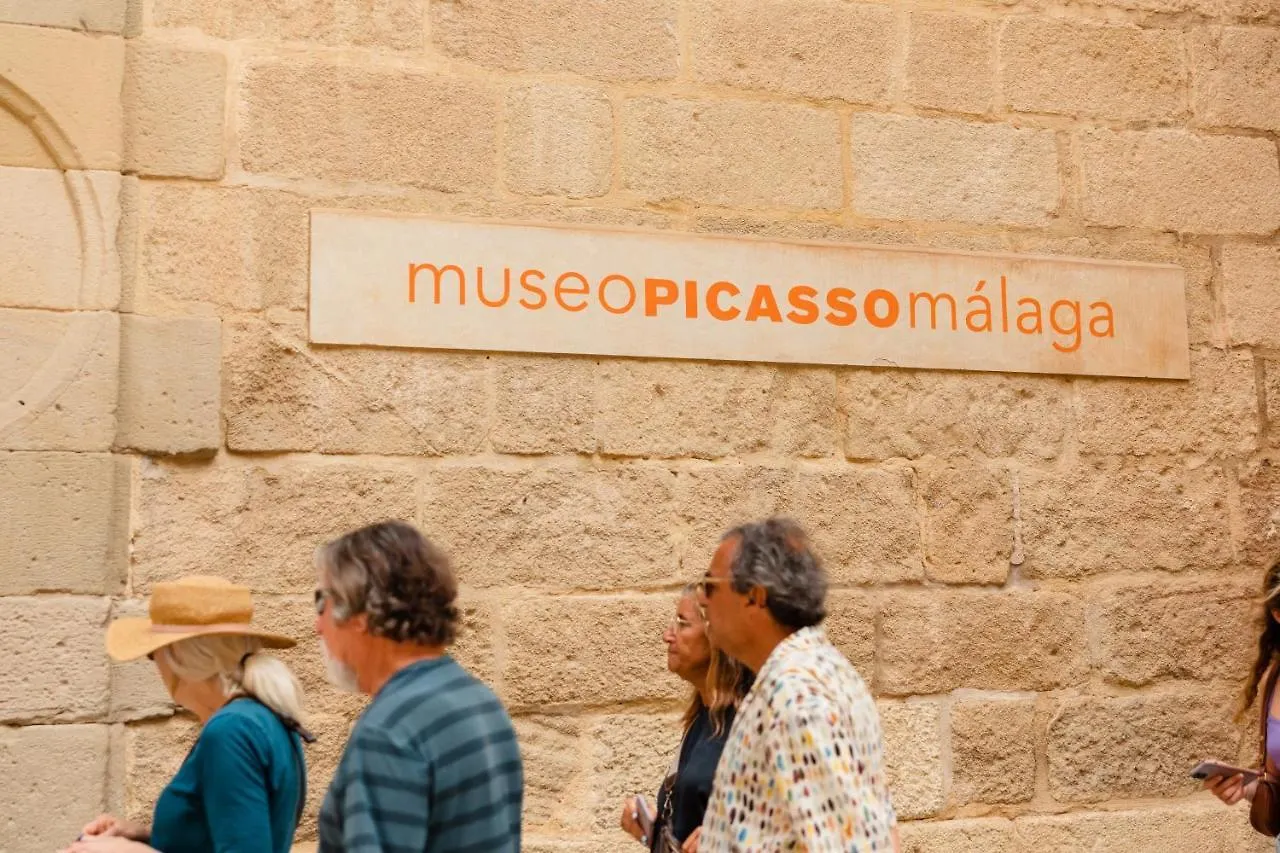 アパート In The Historic Center Of Malaga, Very Close To The Beach And The Ave Train Station, With Private Parking